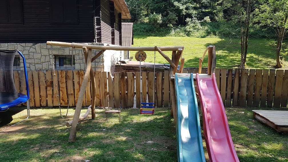 Dědova chata v letním období - foto 8
